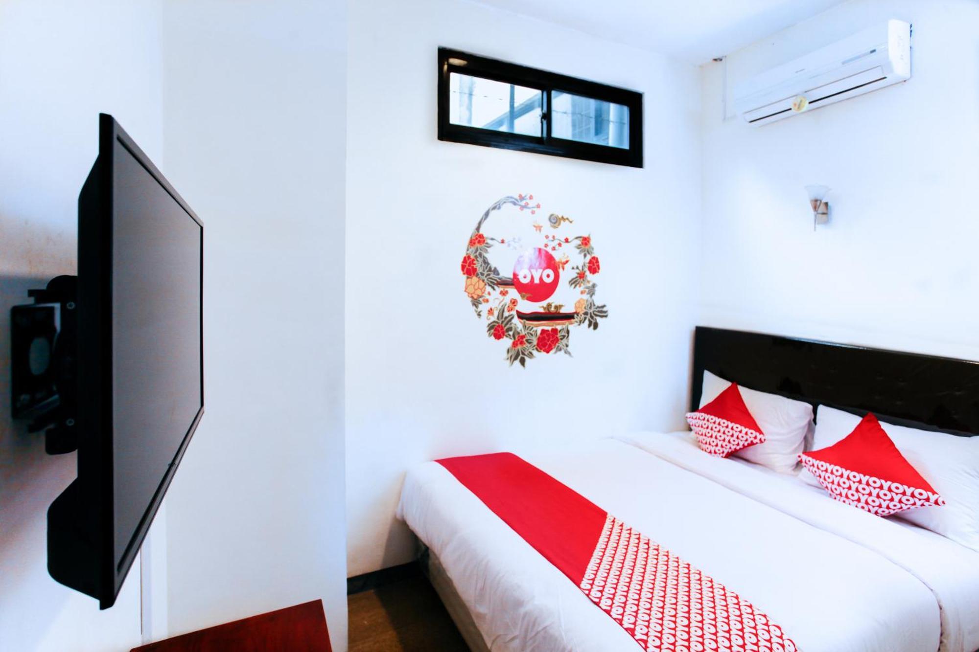Hotel O Genteng Near Genteng Market Formerly Uno Hotel 수라바야 외부 사진